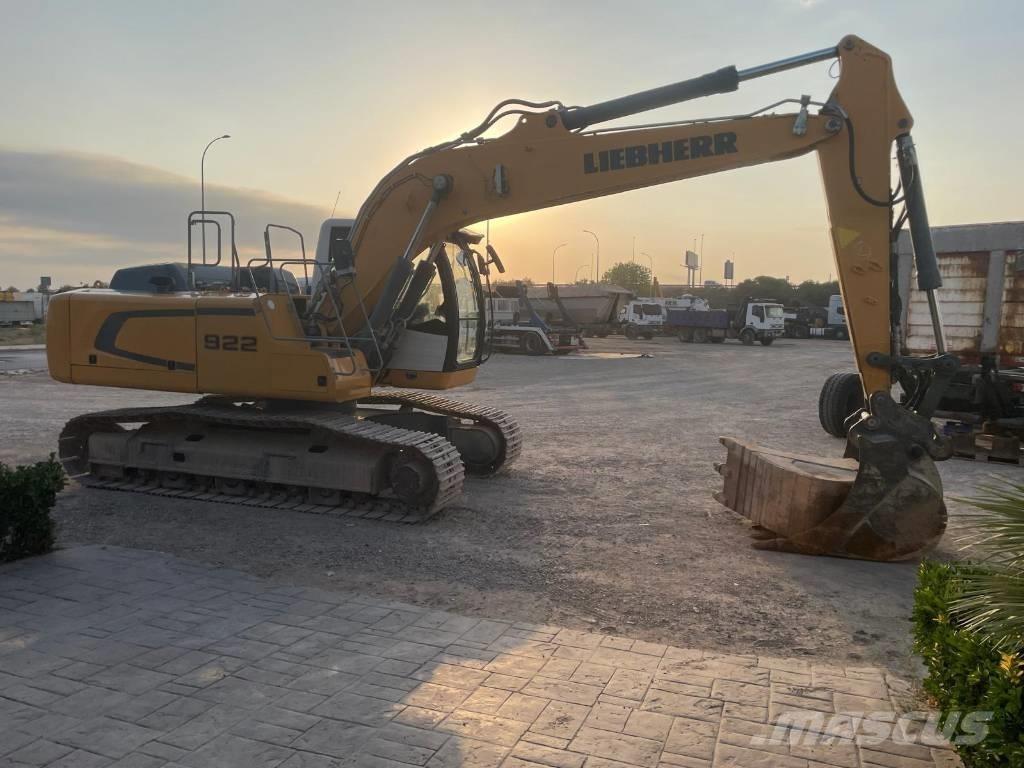 Liebherr R922 NLC Beltegraver