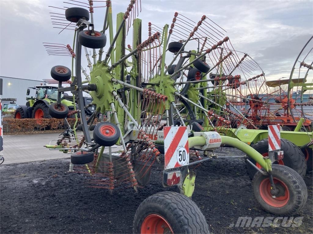 CLAAS Liner 2900 Svanser