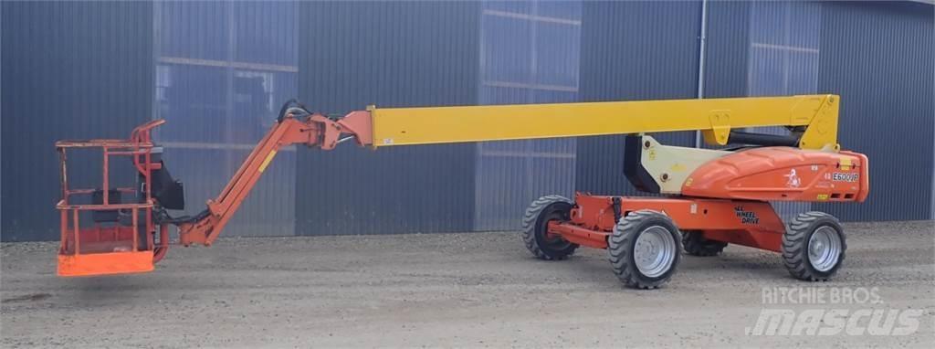 JLG E600JP Leddede bomlifter