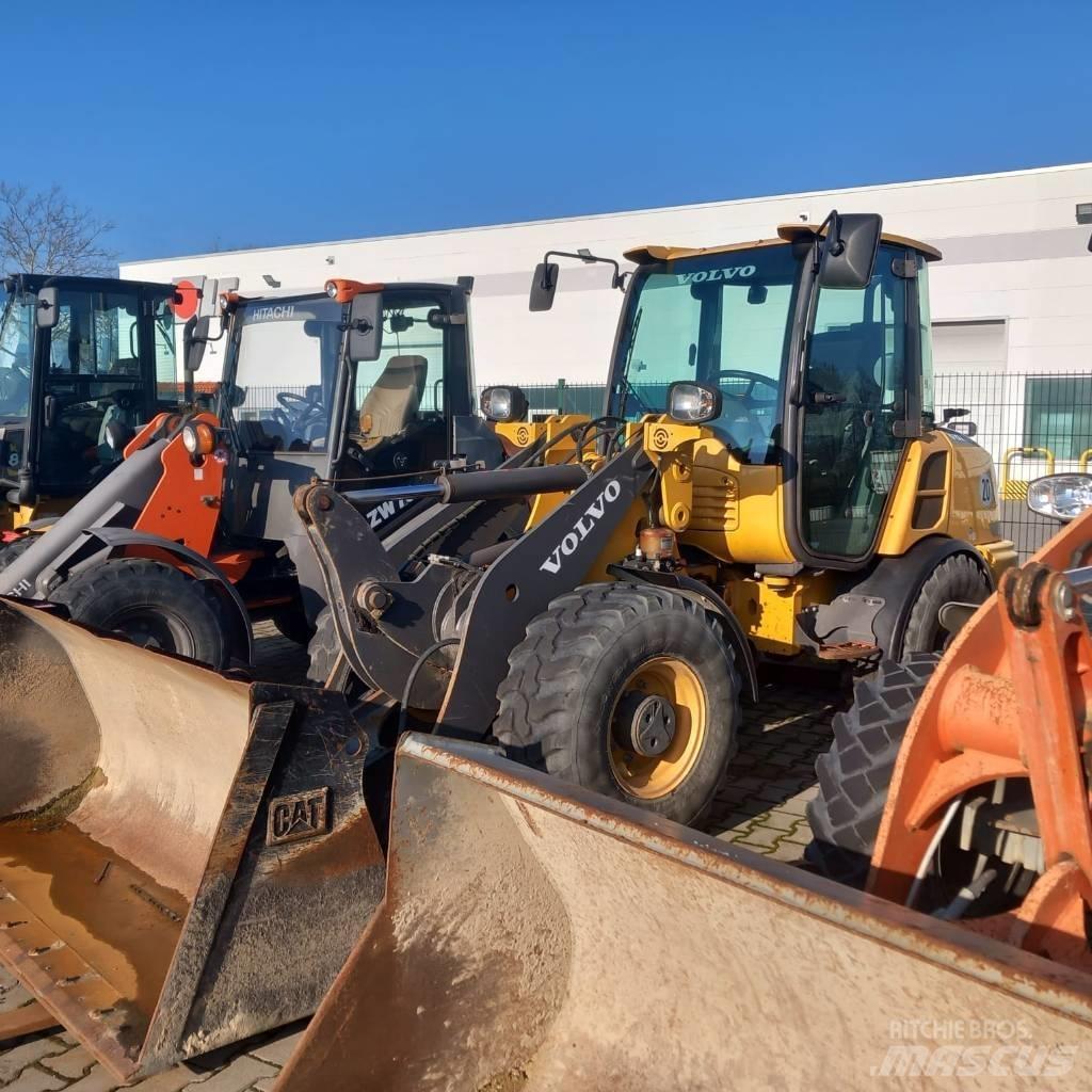 Volvo L 28 F Hjullastere
