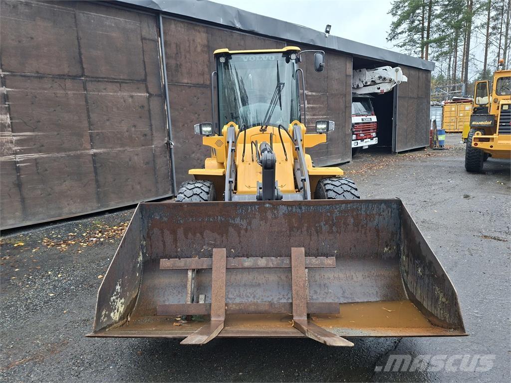 Volvo L30B Hjullastere