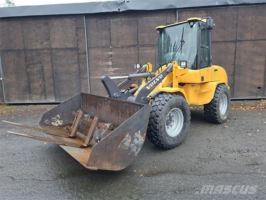 Volvo L30B Hjullastere