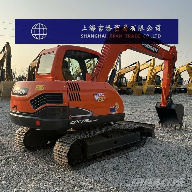 Doosan DX 75 Midigravere 7 - 12t