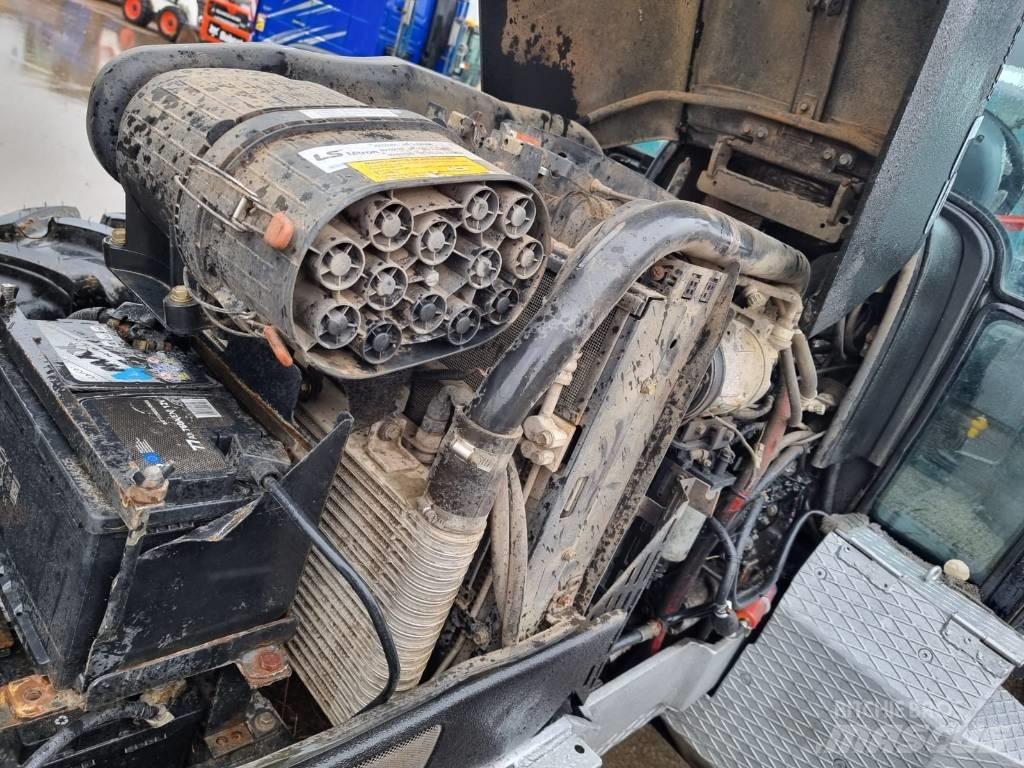 LS Mtron Plus 100 Traktorer