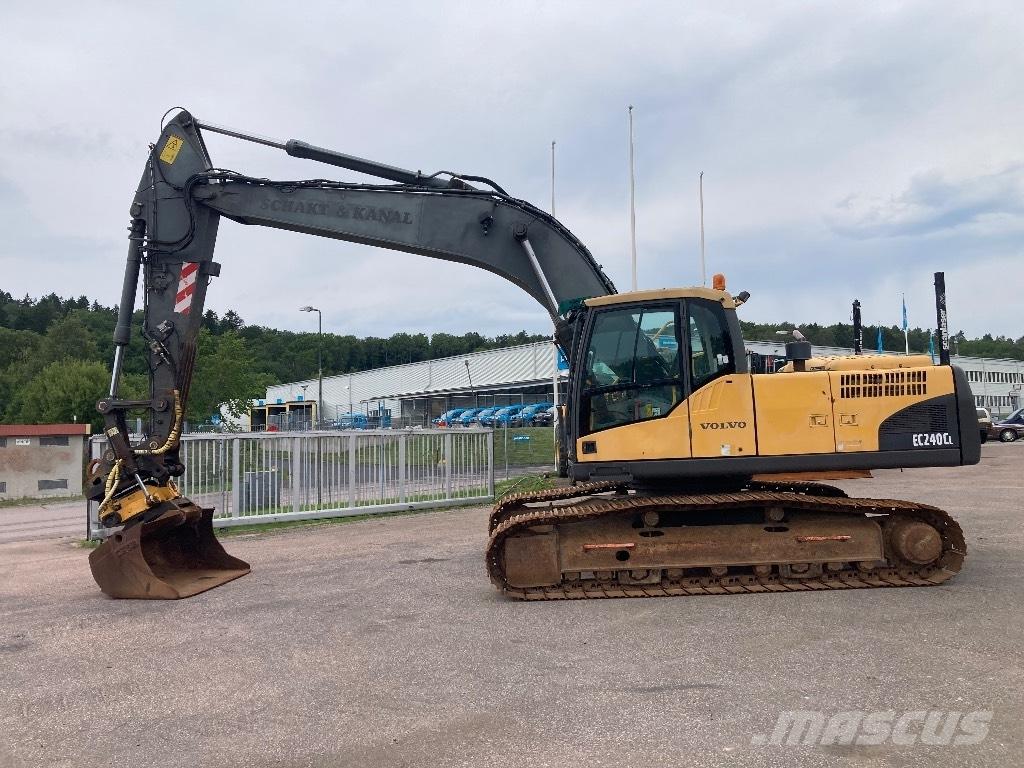 Volvo EC 240 C L Beltegraver