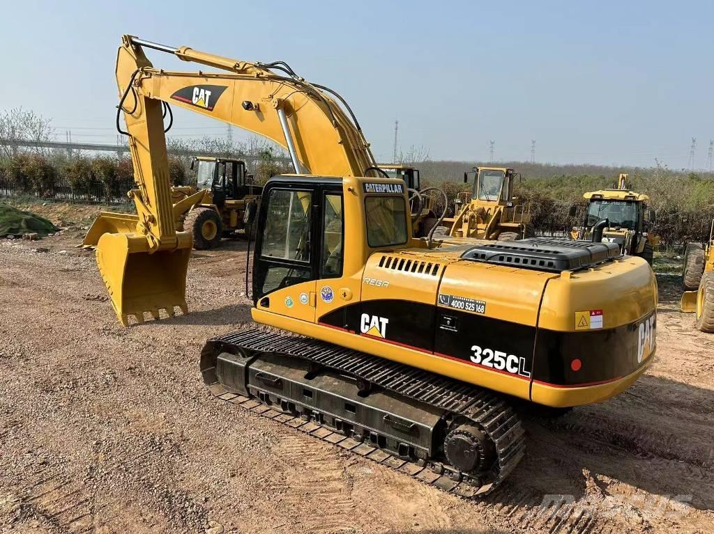 CAT 325C Beltegraver