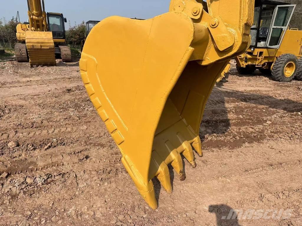 CAT 325C Beltegraver