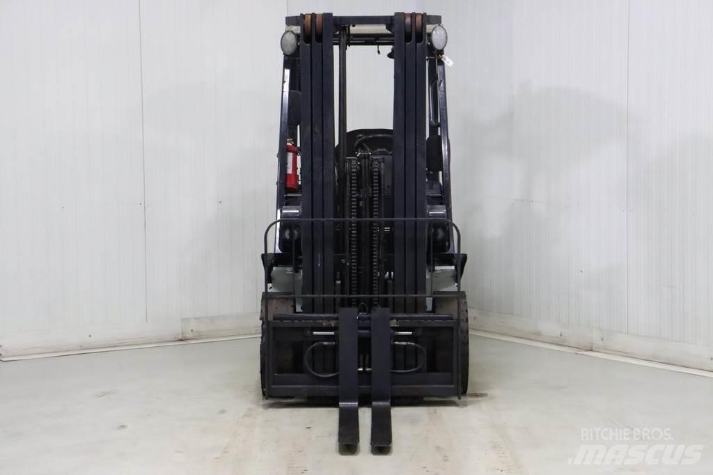Nissan U1D2A20LQ Propan trucker