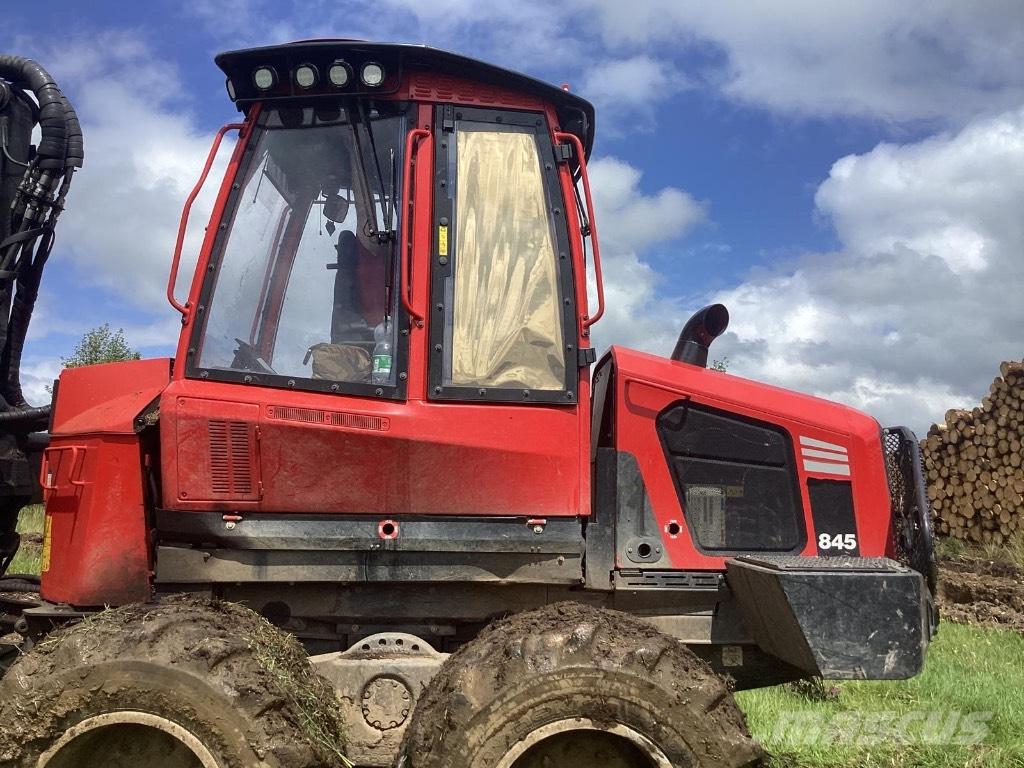 Komatsu 845 Lassbærere