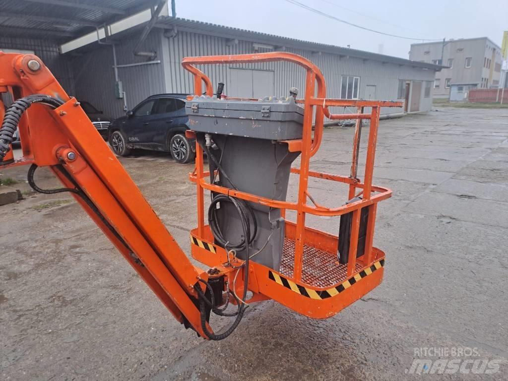 JLG E 300 AJP Leddede bomlifter
