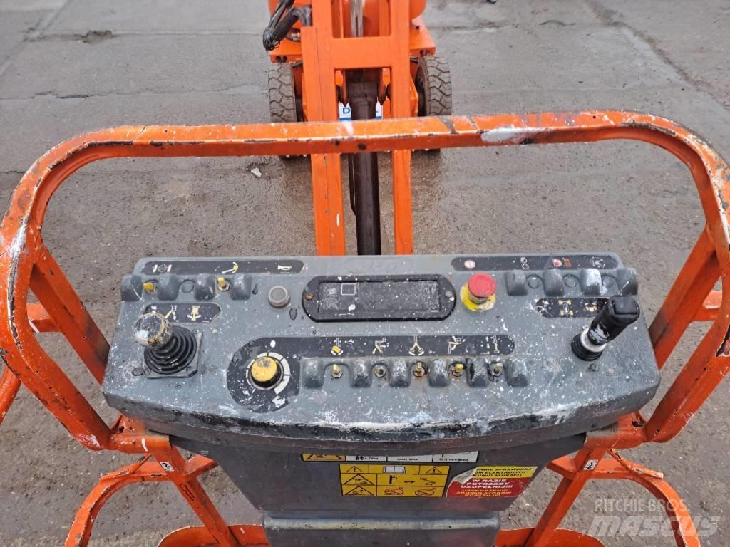 JLG E 300 AJP Leddede bomlifter