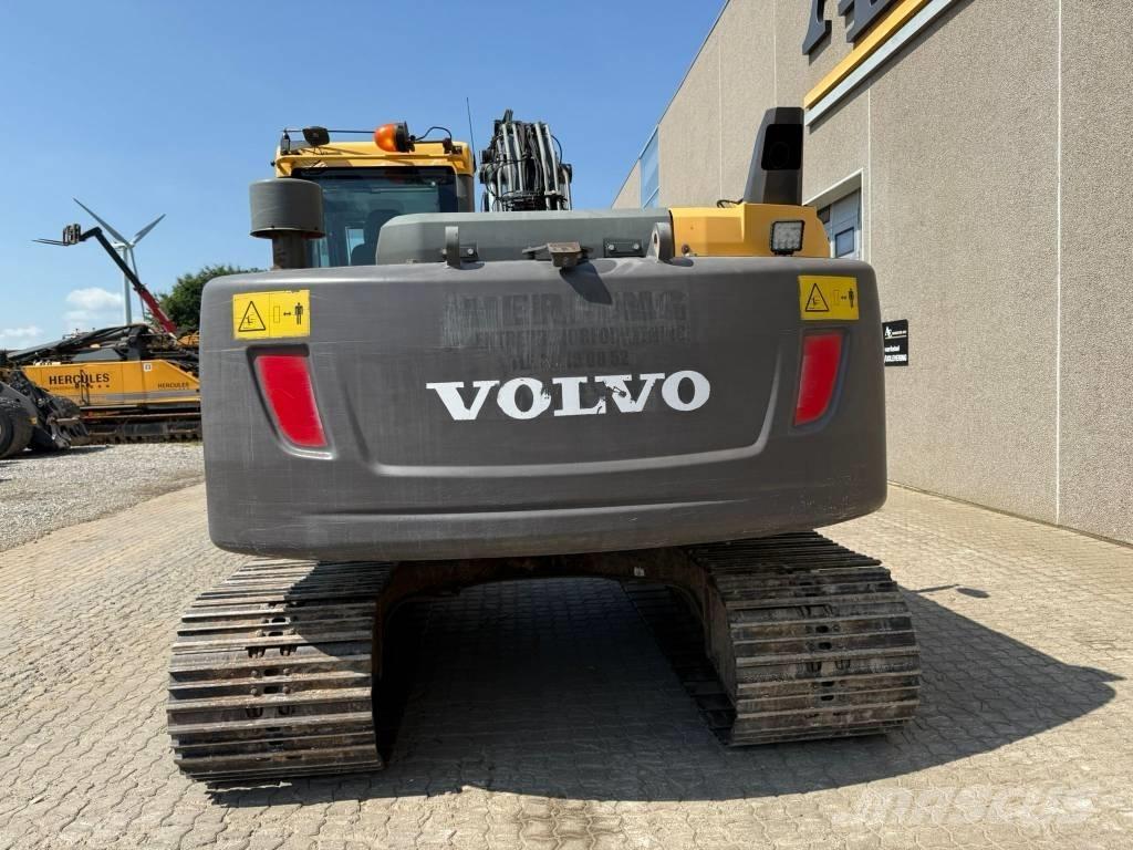 Volvo EC 140 DL Beltegraver