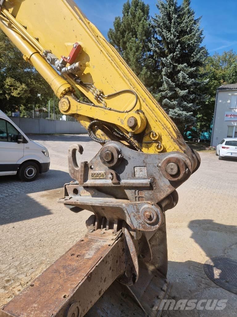 Komatsu PC 210 LC-11 Beltegraver