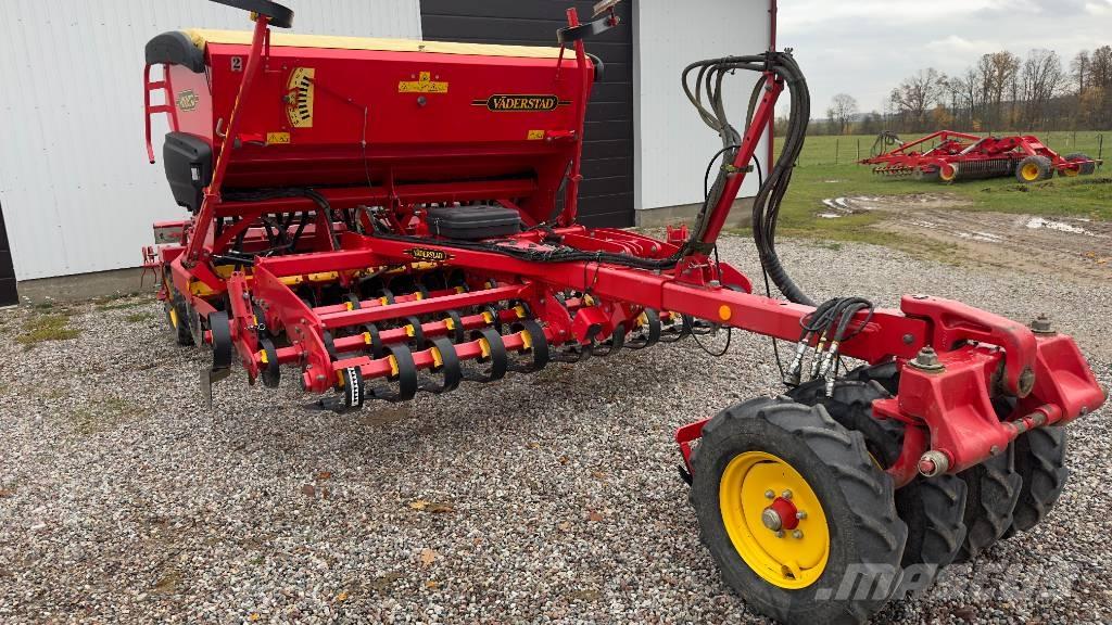 Väderstad Rapid300S Såmaskiner