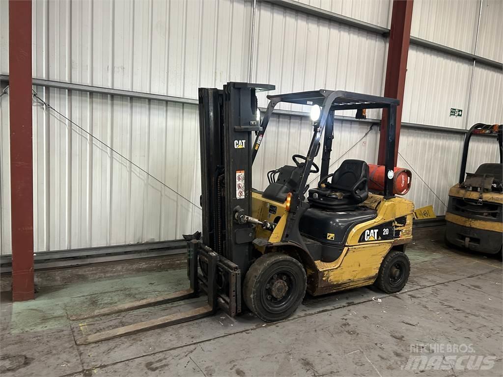 CAT GP25NT Propan trucker