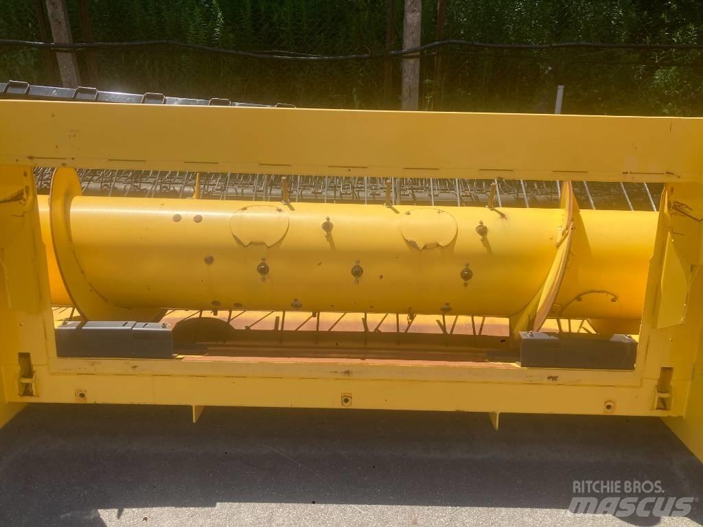 New Holland 790 CP Skurtreskere