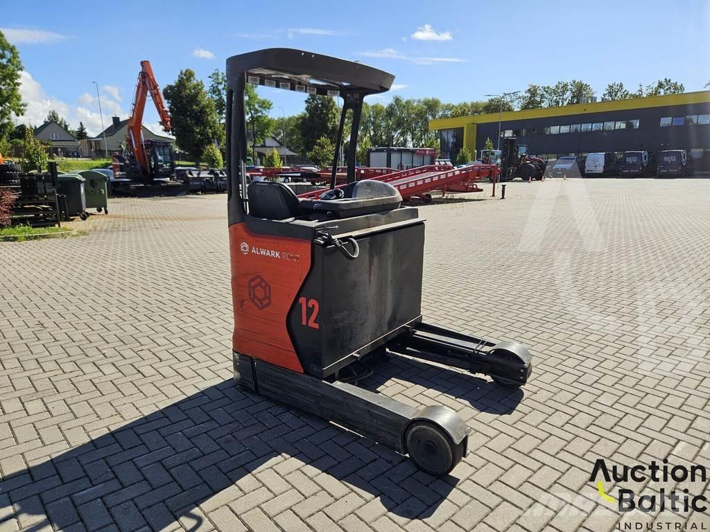 Linde R14-01 Middelsløftende plukketruck