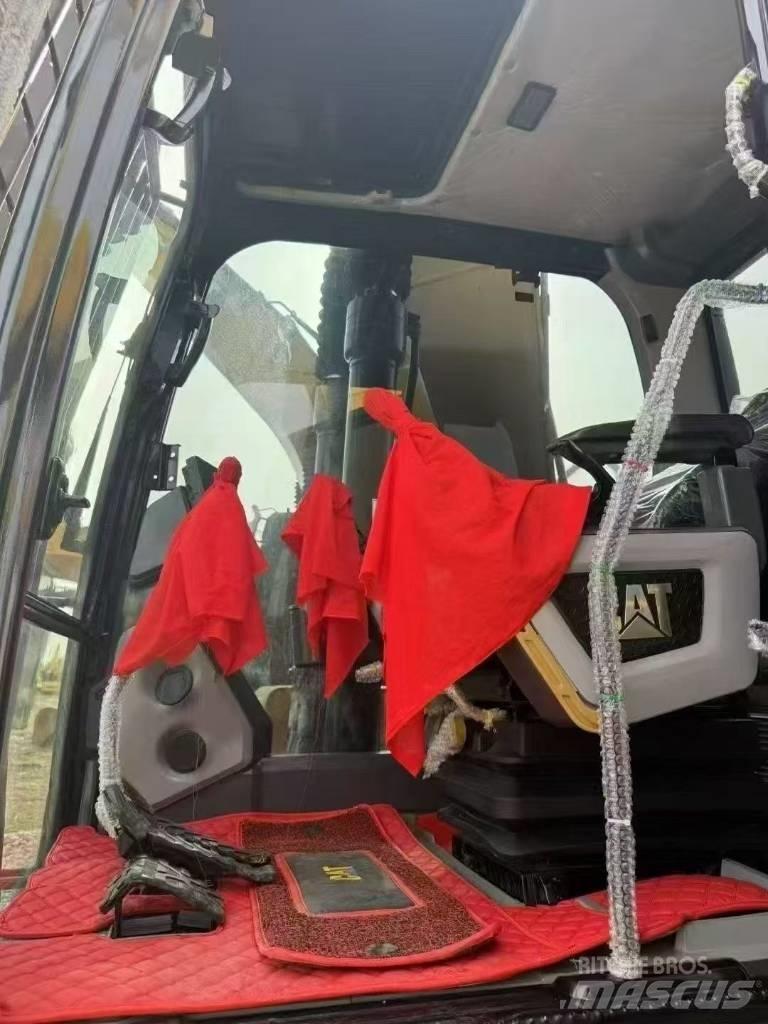 CAT 320 Beltegraver