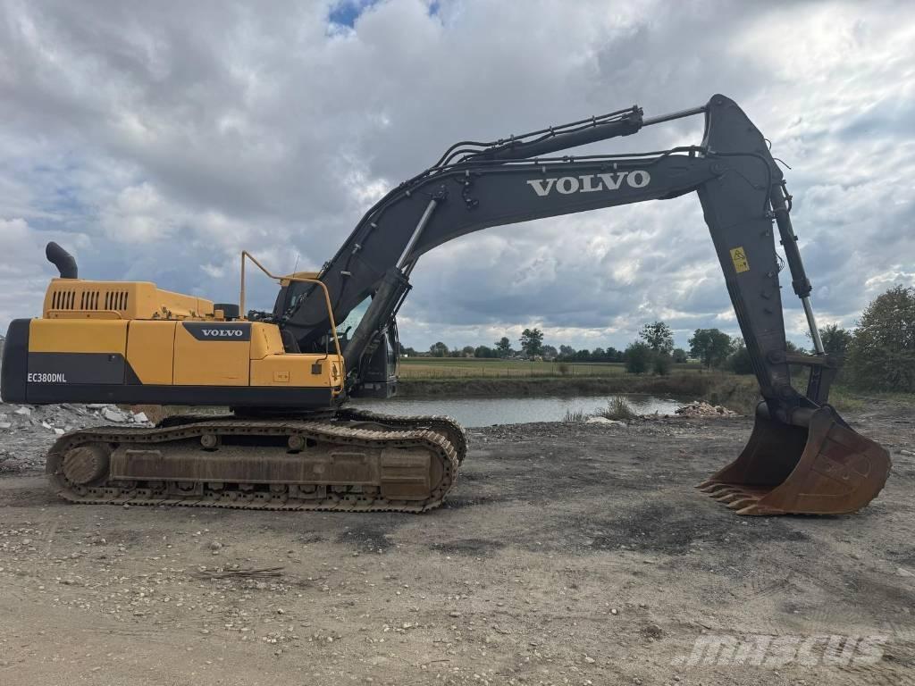 Volvo EC 380 D N L Beltegraver