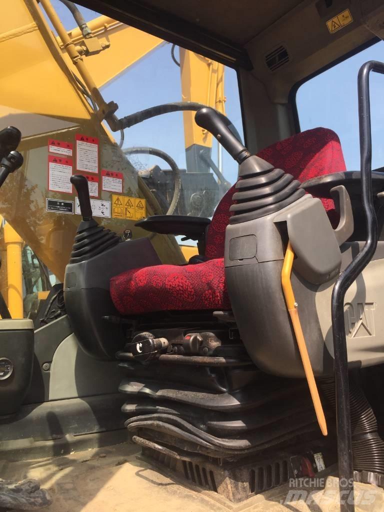CAT 320 D Beltegraver