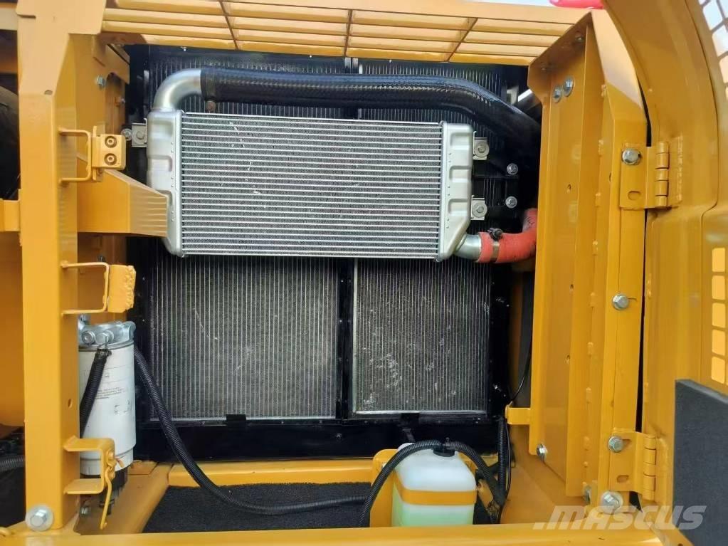 CAT 320D2L Beltegraver