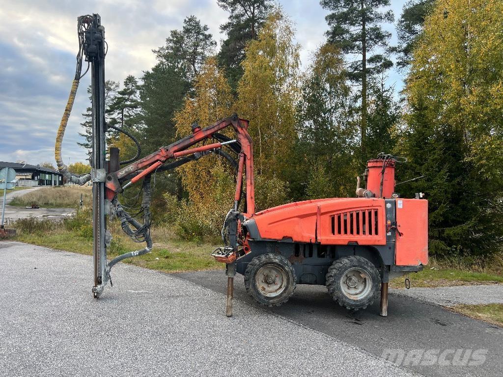 Sandvik DC 125R Borerigger