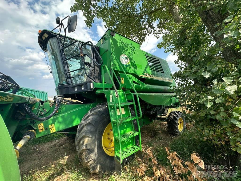 John Deere 1550 CWS Skurtreskere