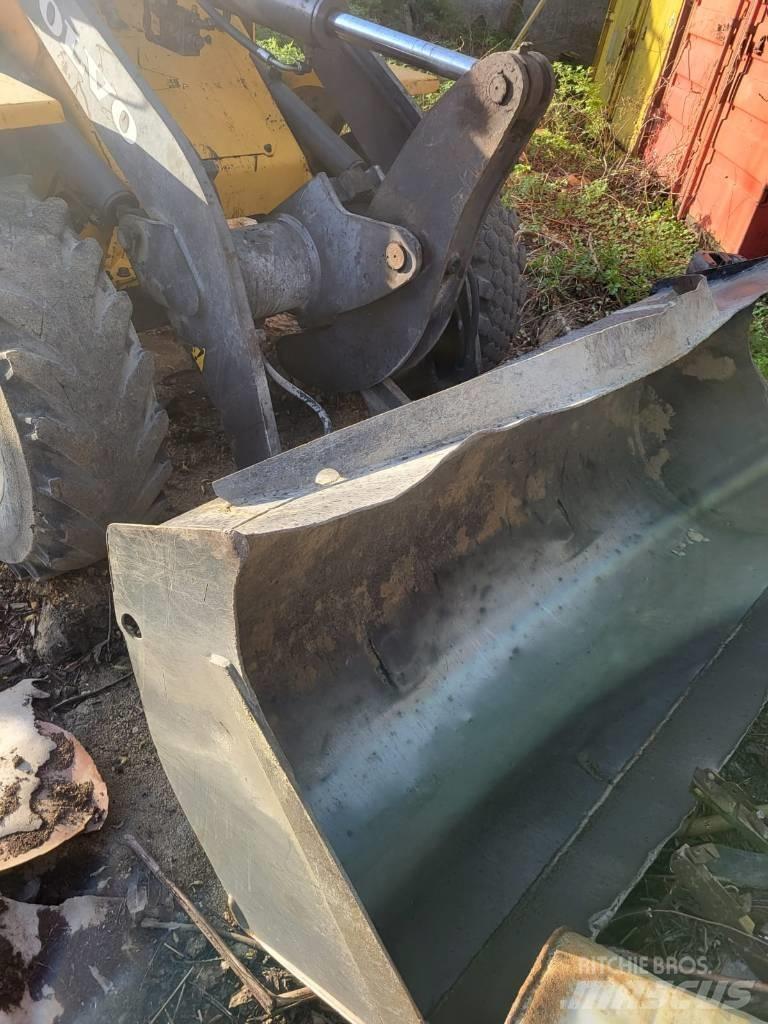 Volvo L 30 B Hjullastere