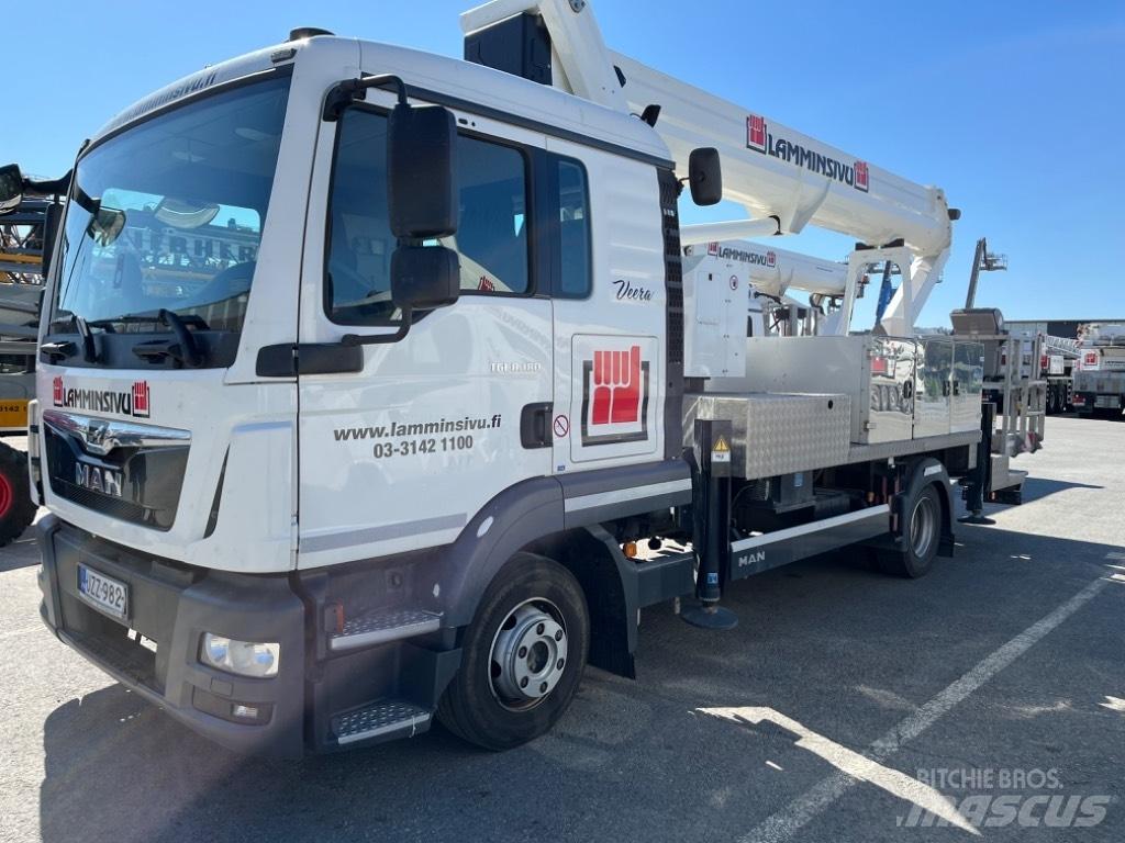 Ruthmann T285.3 Bilmontert lift