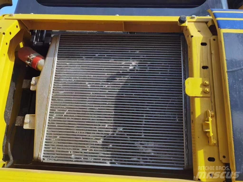 Komatsu PC 450-8 Beltegraver