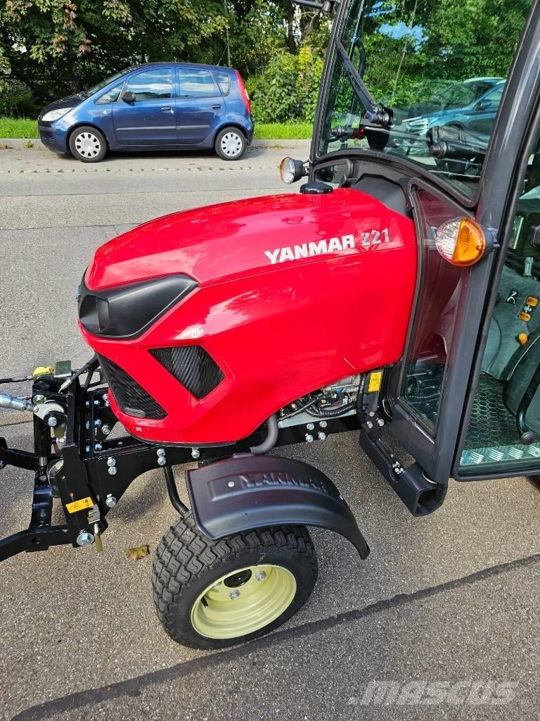 Yanmar SA 221 Kompakttraktorer