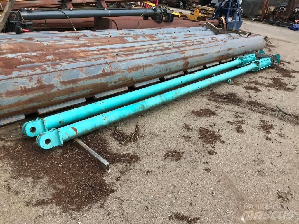 Kobelco CKE1350 Kran deler og utstyr