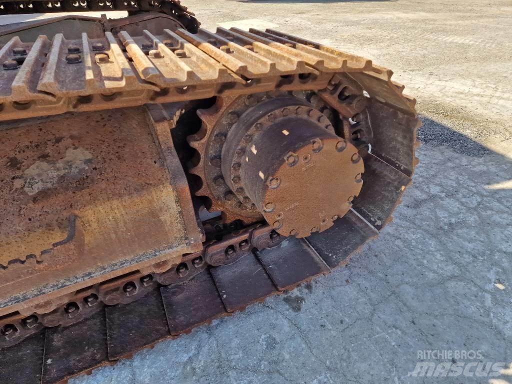 Hitachi ZX 210 LC-6 Beltegraver