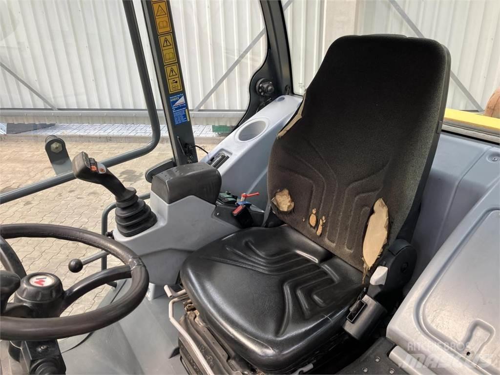 Kramer 680T Teleskoplastere for Landbruk