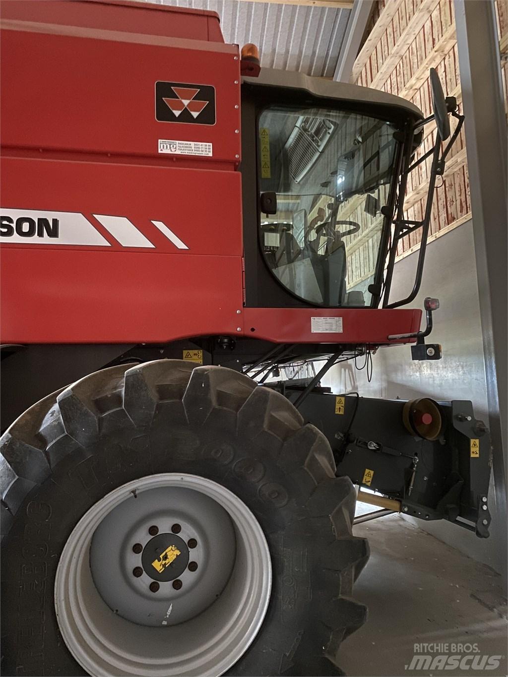 Massey Ferguson 7244 Skurtreskere