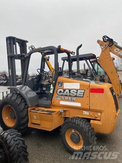 CASE 586H Terrenggående gaffeltruck