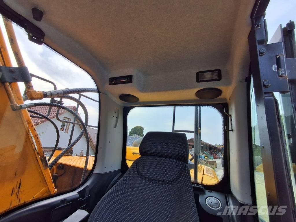 JCB JS210LC T4F Beltegraver