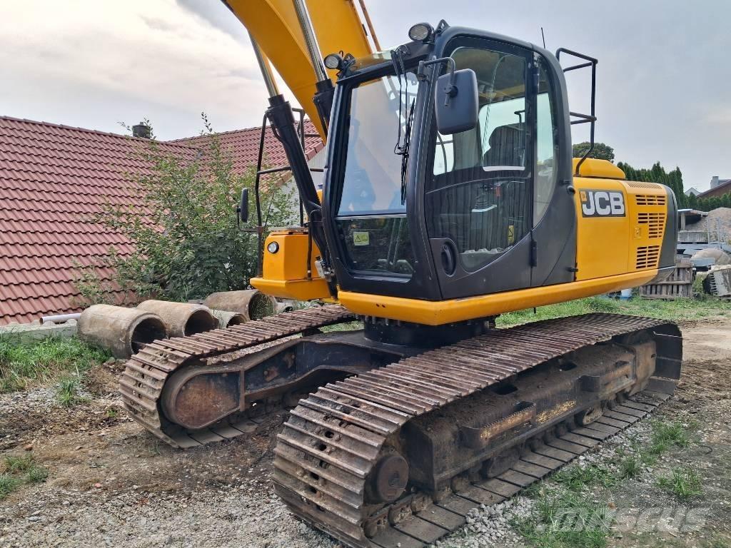 JCB JS210LC T4F Beltegraver