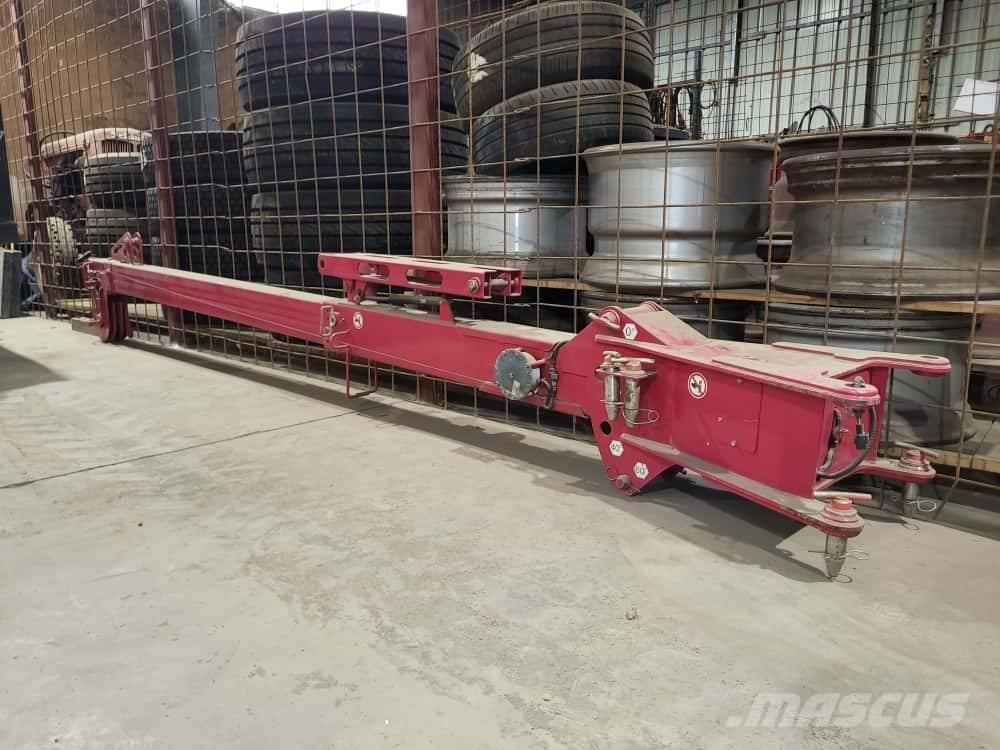 Unic B-775 Beltegående Kran