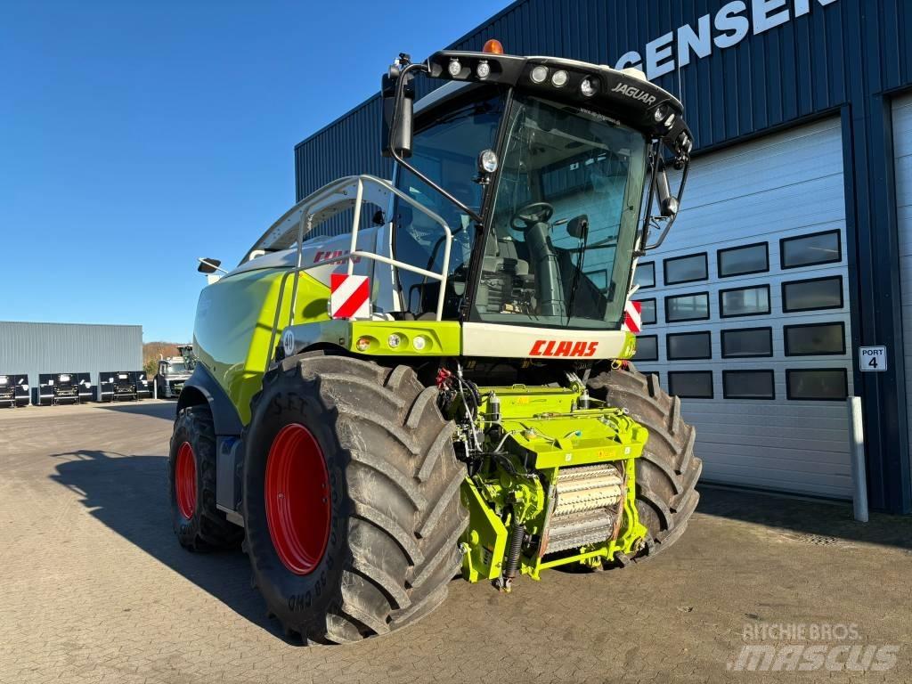 CLAAS Jaguar 950 4WD Selvdrevne fôrhøstere