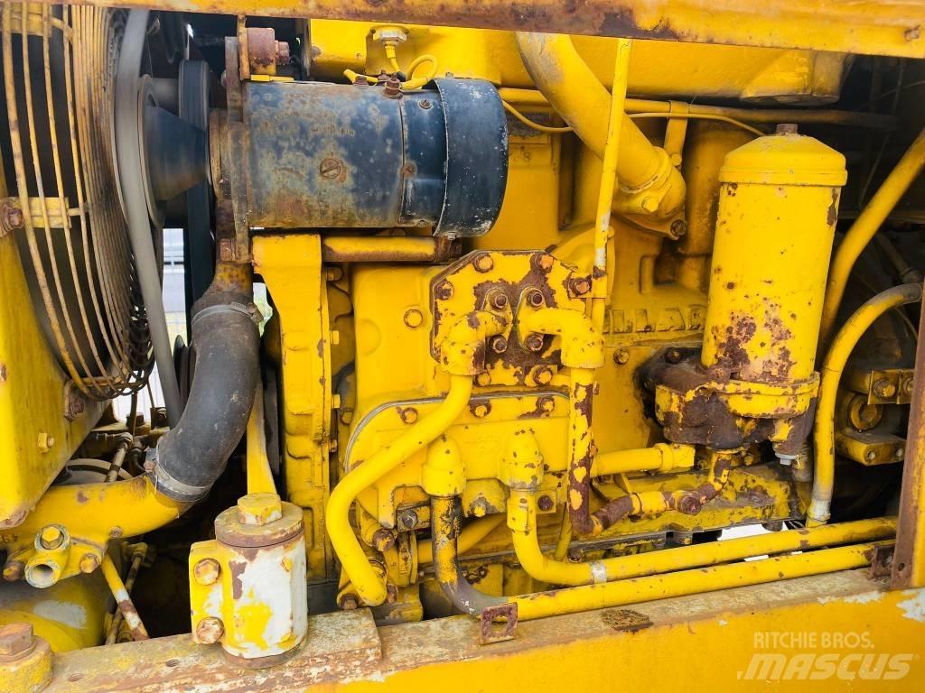 CAT 922 B Hjullastere