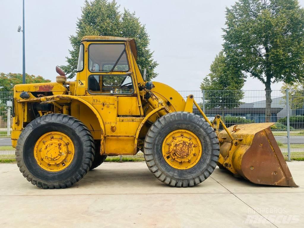 CAT 922 B Hjullastere
