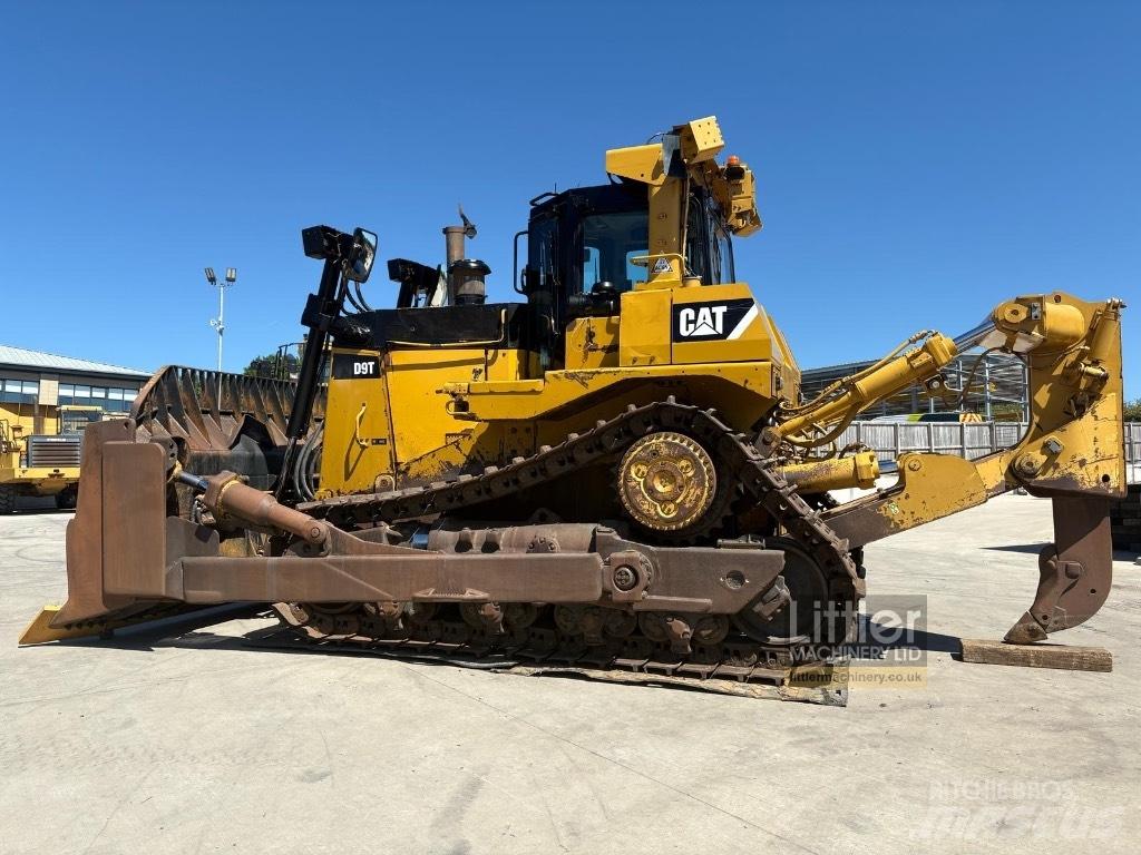 CAT D 9 T Dozere Beltegående