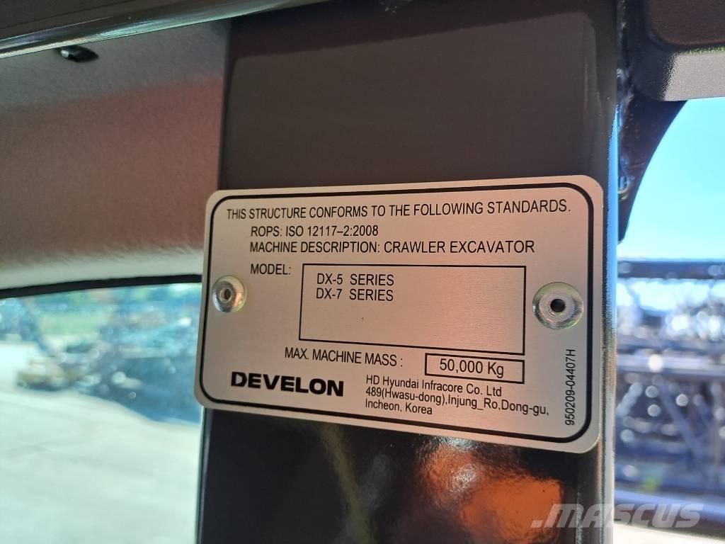 Develon DX300LC-7M Beltegraver