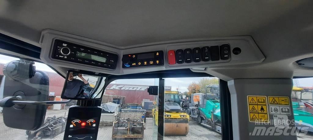 CAT 906 Hjullastere