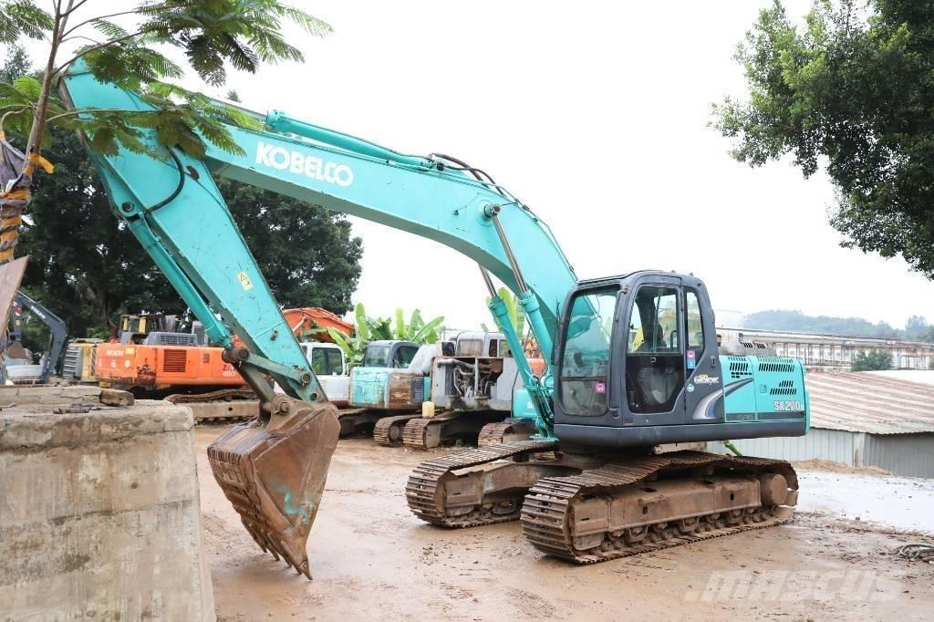 Kobelco SK 200-8 Beltegraver