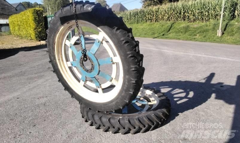 BKT 9.5R44 Dekk, hjul og felger