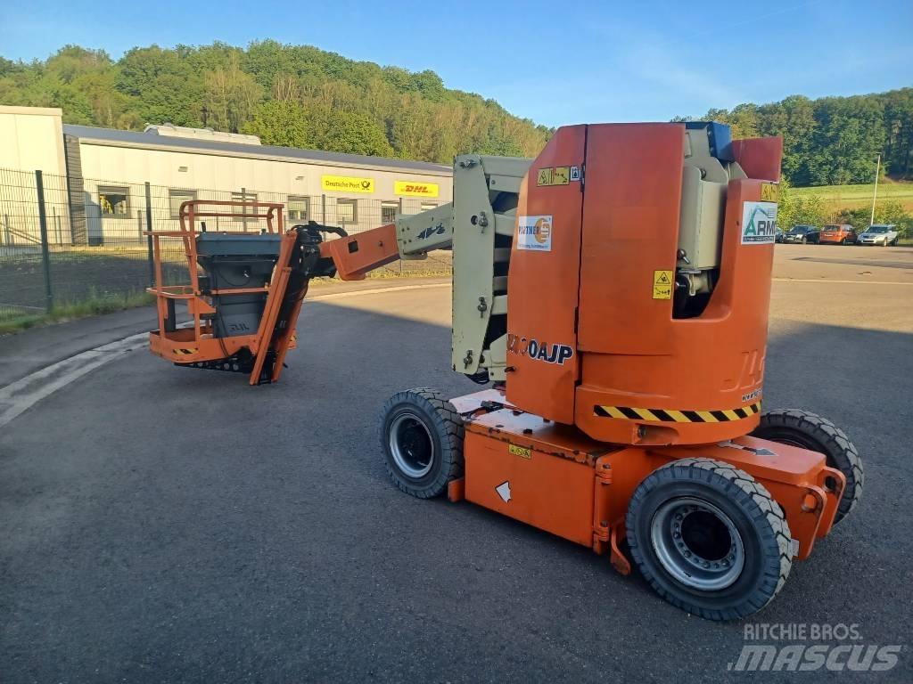JLG E 300 AJP Leddede bomlifter