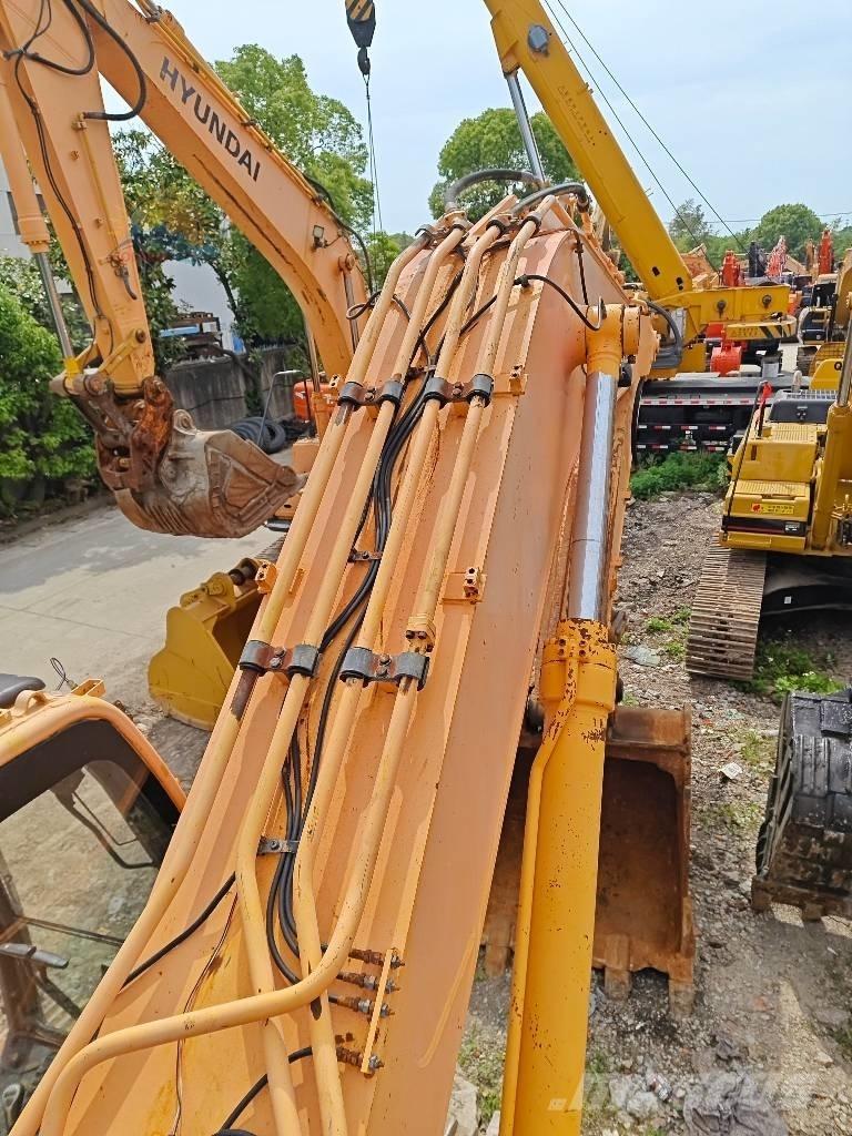 Hyundai R330LC-9 Beltegraver