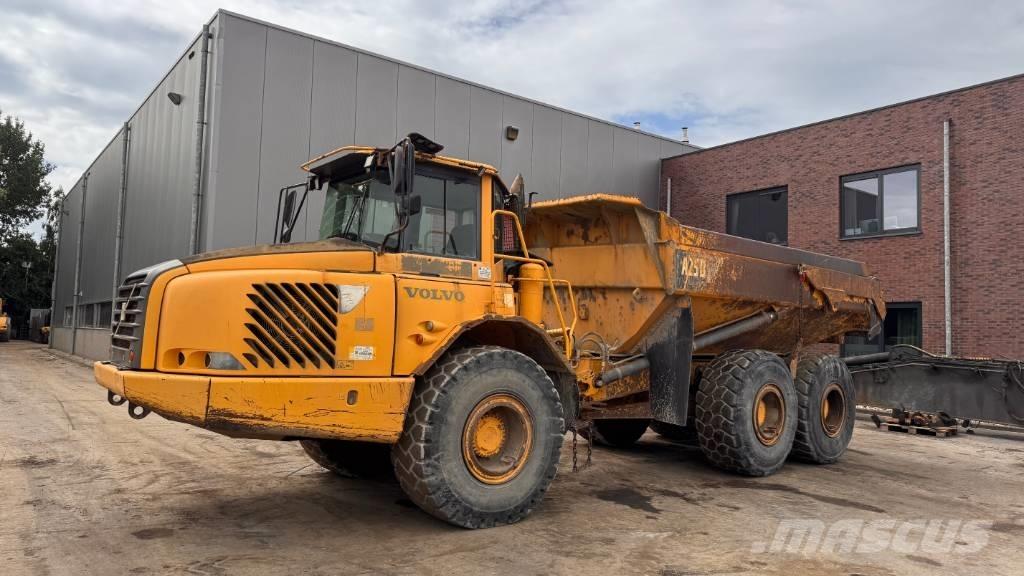 Volvo A 25 D Rammestyrte Dumpere